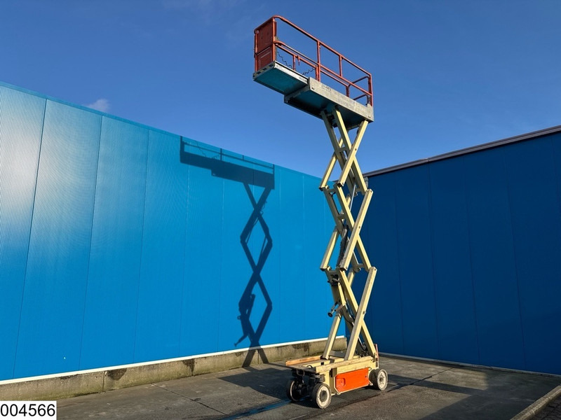 JLG 2030ES H 8.10 mtr, Max 360 kg - Nacelle ciseaux: photos 2 JLG 2030ES H 8.10 mtr, Max 360 kg - Nacelle ciseaux: photos 2