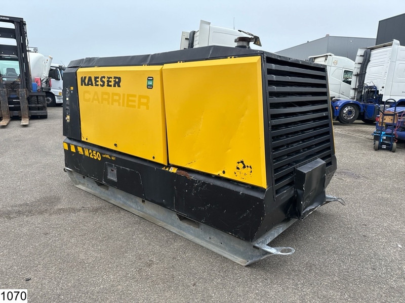 Kaeser M250 1680 h, 8,6 bar, 202 KW - Compresseur d'air: photos 3 Kaeser M250 1680 h, 8,6 bar, 202 KW - Compresseur d'air: photos 3