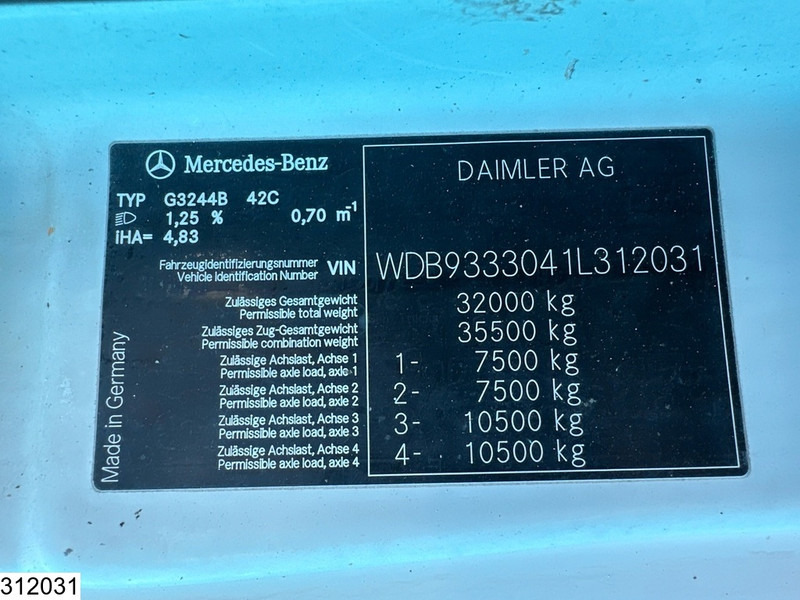 Mercedes-Benz Actros 3244 8x4, PUMI, Putzmeister, 24 MTR, Telligent 16 - Camion pompe: photos 5 Mercedes-Benz Actros 3244 8x4, PUMI, Putzmeister, 24 MTR, Telligent 16 - Camion pompe: photos 5