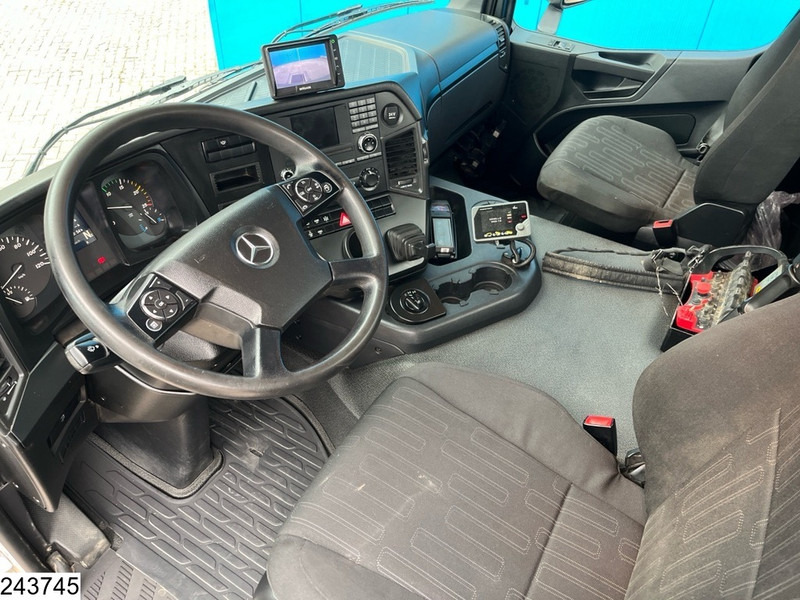 Mercedes-Benz Arocs 3240 8X4, EURO 6, Steel suspension, Palfinger - Camion plateau, Camion grue: photos 5 Mercedes-Benz Arocs 3240 8X4, EURO 6, Steel suspension, Palfinger - Camion plateau, Camion grue: photos 5
