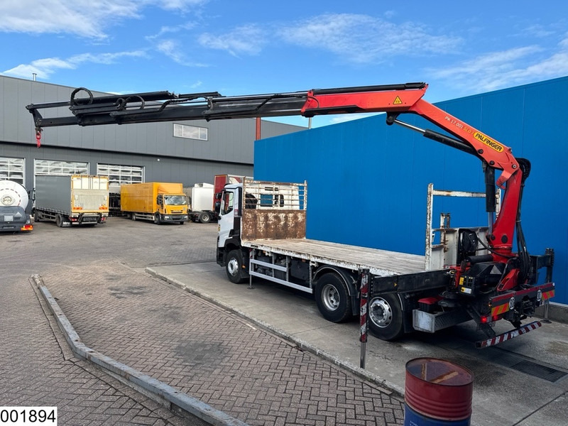 Renault C 430 6x2, EURO 6, Retarder, Palfinger, Remote, Steering - Camion plateau, Camion grue: photos 2 Renault C 430 6x2, EURO 6, Retarder, Palfinger, Remote, Steering - Camion plateau, Camion grue: photos 2