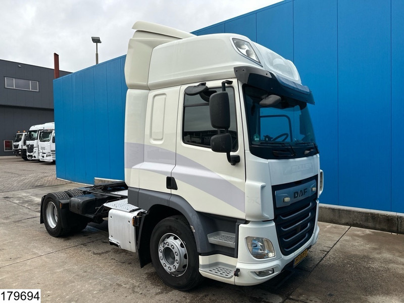 DAF CF 410 EURO 6 - Tracteur routier: photos 2 DAF CF 410 EURO 6 - Tracteur routier: photos 2