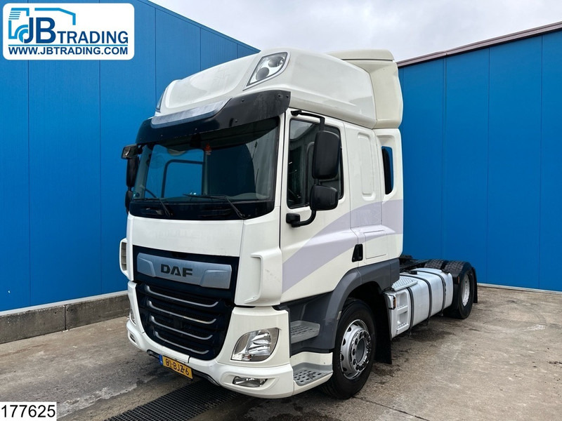 DAF CF 410 EURO 6 - Tracteur routier: photos 1 DAF CF 410 EURO 6 - Tracteur routier: photos 1