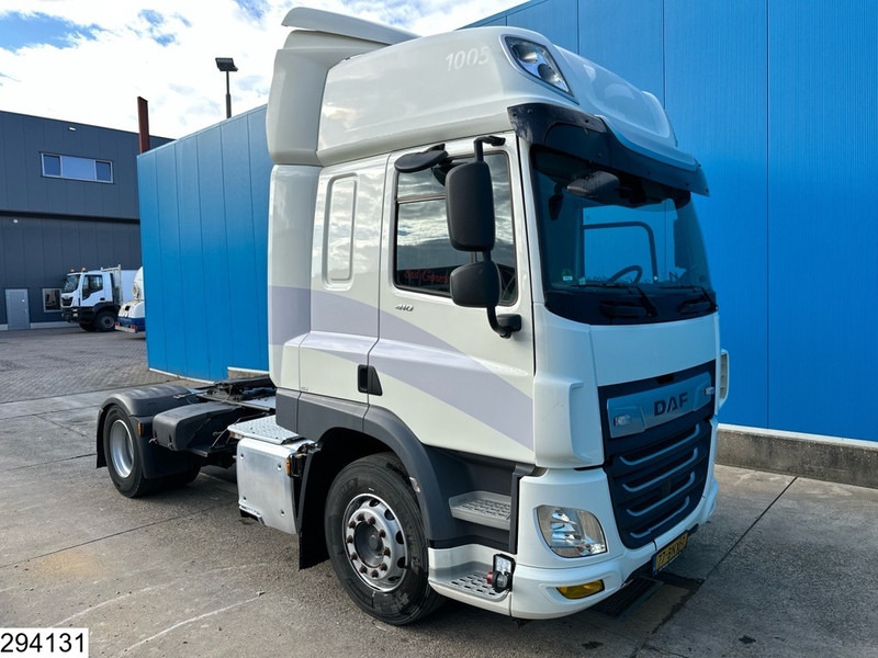 DAF CF 410 EURO 6D - Tracteur routier: photos 3 DAF CF 410 EURO 6D - Tracteur routier: photos 3
