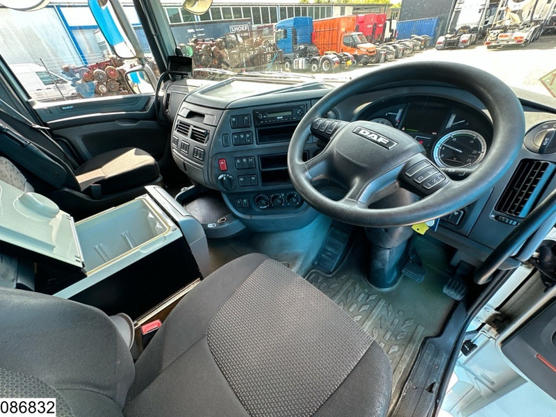 DAF XF 460 6x2, EURO 6, HYDRAUlIC, RHD - Tracteur routier: photos 5 DAF XF 460 6x2, EURO 6, HYDRAUlIC, RHD - Tracteur routier: photos 5