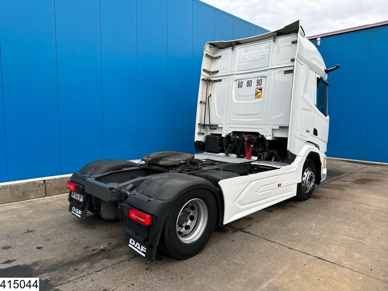 DAF XF 480 EURO 6, standairco, Mirrorcams - Tracteur routier: photos 4 DAF XF 480 EURO 6, standairco, Mirrorcams - Tracteur routier: photos 4