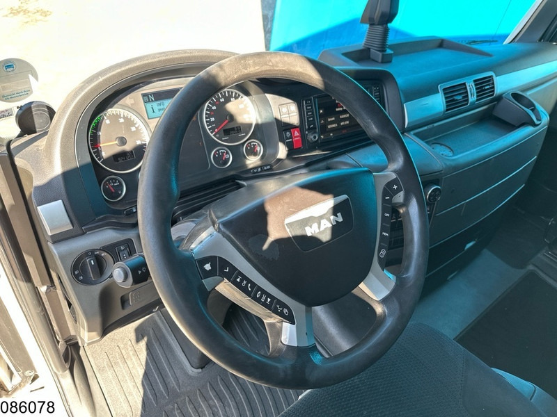 MAN TGX 18 480 EURO 6 - Tracteur routier: photos 5 MAN TGX 18 480 EURO 6 - Tracteur routier: photos 5