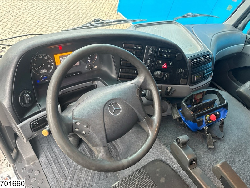 Mercedes-Benz Actros 1836 EURO 5, Fassi, Remote - Tracteur routier: photos 5 Mercedes-Benz Actros 1836 EURO 5, Fassi, Remote - Tracteur routier: photos 5