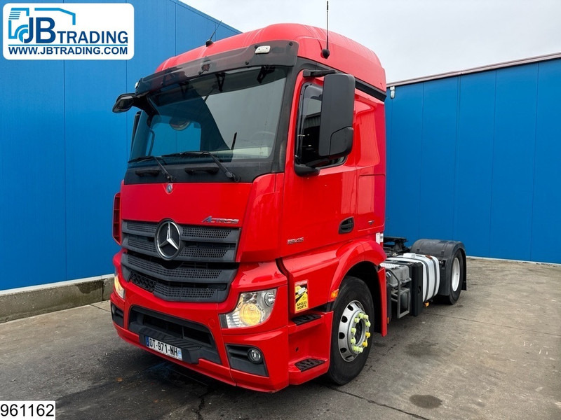 Mercedes-Benz Actros 1843 EURO 6, 2x PTO, Retarder - Tracteur routier: photos 1 Mercedes-Benz Actros 1843 EURO 6, 2x PTO, Retarder - Tracteur routier: photos 1