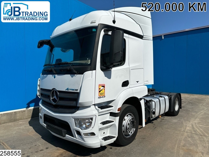 Mercedes-Benz Actros 1843 EURO 6 - Tracteur routier: photos 1 Mercedes-Benz Actros 1843 EURO 6 - Tracteur routier: photos 1