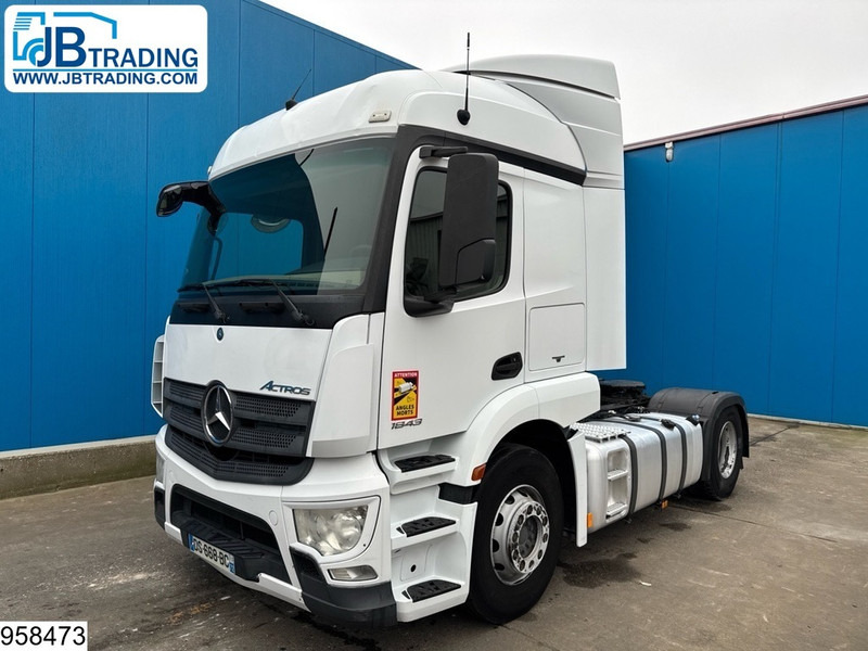 Mercedes-Benz Actros 1843 EURO 6 - Tracteur routier: photos 1 Mercedes-Benz Actros 1843 EURO 6 - Tracteur routier: photos 1