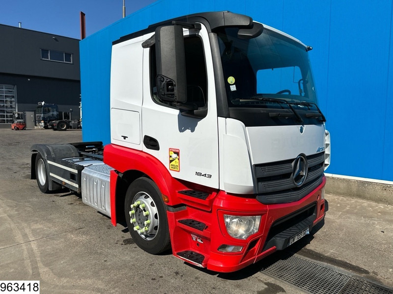 Mercedes-Benz Actros 1843 EURO 6, Retarder, Lohr, Standairco - Tracteur routier: photos 3 Mercedes-Benz Actros 1843 EURO 6, Retarder, Lohr, Standairco - Tracteur routier: photos 3