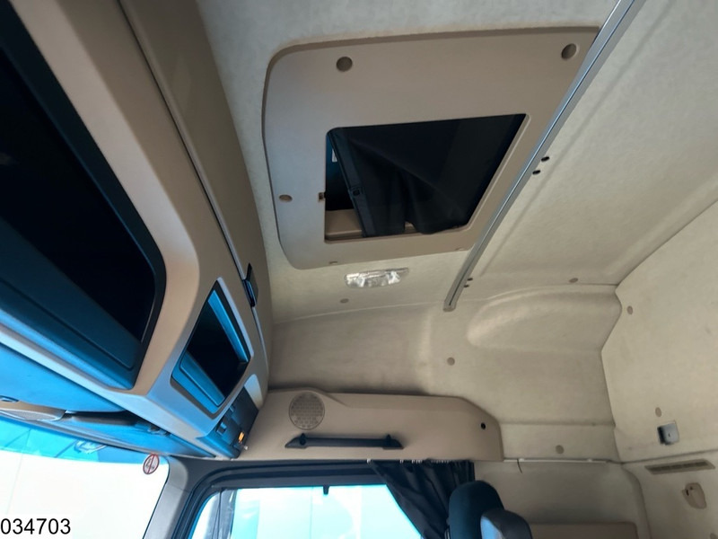 Crédit-bail Mercedes-Benz Actros 2443 6x2, EURO 6, RHD, ADR, Hydraulic Mercedes-Benz Actros 2443 6x2, EURO 6, RHD, ADR, Hydraulic: photos 8 Crédit-bail Mercedes-Benz Actros 2443 6x2, EURO 6, RHD, ADR, Hydraulic Mercedes-Benz Actros 2443 6x2, EURO 6, RHD, ADR, Hydraulic: photos 8