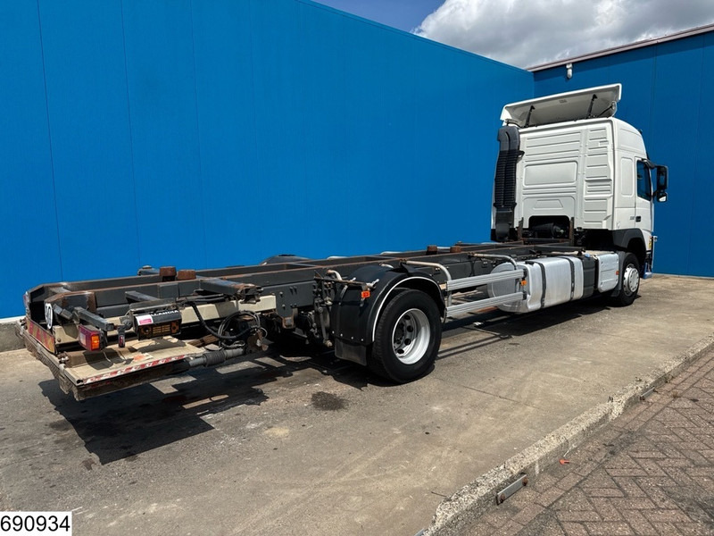 Volvo FM 330 EURO 6, BDF - Camion porte-conteneur/ Caisse mobile: photos 2 Volvo FM 330 EURO 6, BDF - Camion porte-conteneur/ Caisse mobile: photos 2
