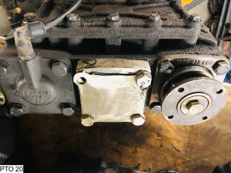 ZF PTO, 16S - Essieu et pièces: photos 3 ZF PTO, 16S - Essieu et pièces: photos 3