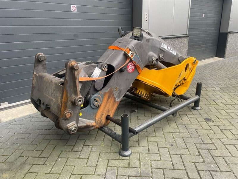 Ahlmann AS900-23115595-Lifting framework/Schaufelarm/Giek - Flèche pour Engins de chantier: photos 3 Ahlmann AS900-23115595-Lifting framework/Schaufelarm/Giek - Flèche pour Engins de chantier: photos 3
