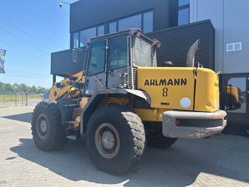 Ahlmann AZ 210 - Chargeuse sur pneus: photos 1 Ahlmann AZ 210 - Chargeuse sur pneus: photos 1