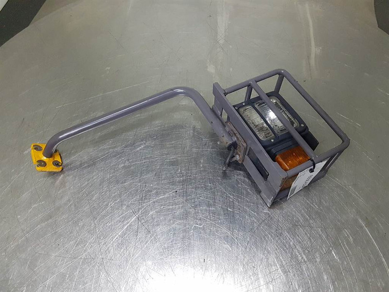 Ahlmann AZ14-4146502O/4198207A-Light/Leuchte/Verlichting - Système électrique pour Engins de chantier: photos 3 Ahlmann AZ14-4146502O/4198207A-Light/Leuchte/Verlichting - Système électrique pour Engins de chantier: photos 3
