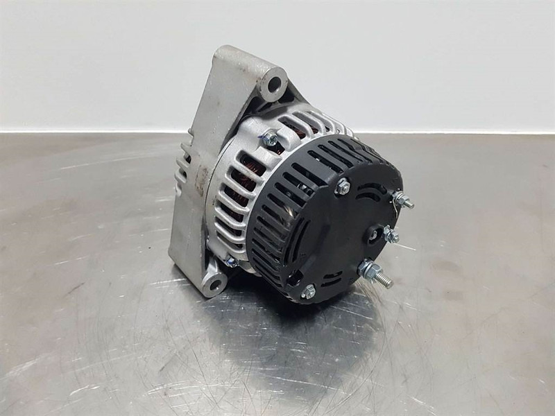 Ahlmann AZ150-28V 55A-Alternator/Lichtmaschine/Dynamo - Moteur pour Engins de chantier: photos 4 Ahlmann AZ150-28V 55A-Alternator/Lichtmaschine/Dynamo - Moteur pour Engins de chantier: photos 4