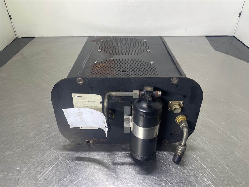 Ahlmann AZ150-4184898A-Airco condenser/Klimakondensator - Frame/ Châssis pour Engins de chantier: photos 2 Ahlmann AZ150-4184898A-Airco condenser/Klimakondensator - Frame/ Châssis pour Engins de chantier: photos 2