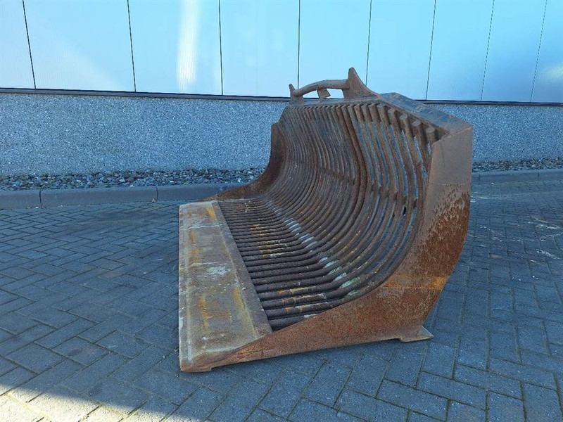 Ahlmann AZ150-Beco LPR40-068-Skeleton bucket/Siebschaufel - Godet pour Engins de chantier: photos 3 Ahlmann AZ150-Beco LPR40-068-Skeleton bucket/Siebschaufel - Godet pour Engins de chantier: photos 3