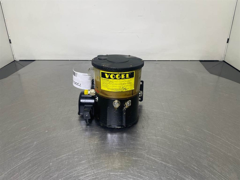 Ahlmann AZ150-Vogel KFG1-5+924 24V-Lubricating system - Frame/ Châssis pour Engins de chantier: photos 1 Ahlmann AZ150-Vogel KFG1-5+924 24V-Lubricating system - Frame/ Châssis pour Engins de chantier: photos 1