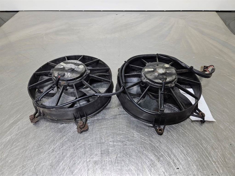 Ahlmann AZ210E-Spal VA15-BP70 24V-Fan/Lüfter/Ventilator - Système électrique pour Engins de chantier: photos 1 Ahlmann AZ210E-Spal VA15-BP70 24V-Fan/Lüfter/Ventilator - Système électrique pour Engins de chantier: photos 1