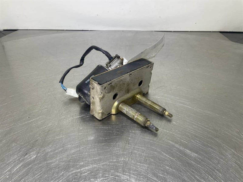 Ahlmann AZ6-4197706A-OSLV 9900153-Wiper motor/Wischermotor - Système électrique pour Engins de chantier: photos 1 Ahlmann AZ6-4197706A-OSLV 9900153-Wiper motor/Wischermotor - Système électrique pour Engins de chantier: photos 1