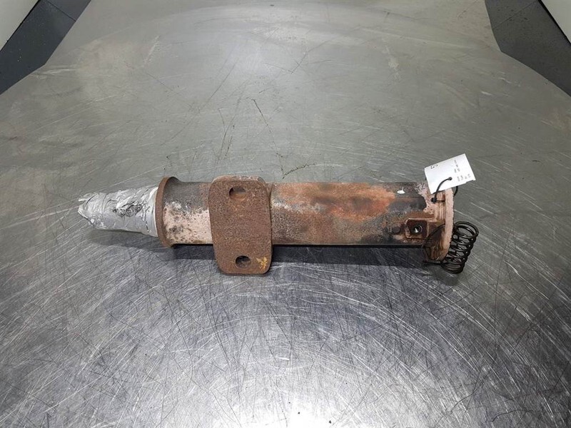 Atlas 42E / 46E / 41B4-5 - Axle housing/Achskörper - Essieu et pièces pour Engins de chantier: photos 2 Atlas 42E / 46E / 41B4-5 - Axle housing/Achskörper - Essieu et pièces pour Engins de chantier: photos 2
