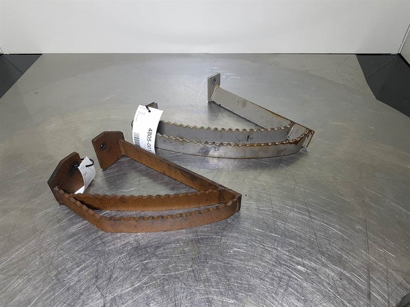 Atlas 75S - Stair panel/Trittstufen/Traptreden - Frame/ Châssis: photos 1 Atlas 75S - Stair panel/Trittstufen/Traptreden - Frame/ Châssis: photos 1