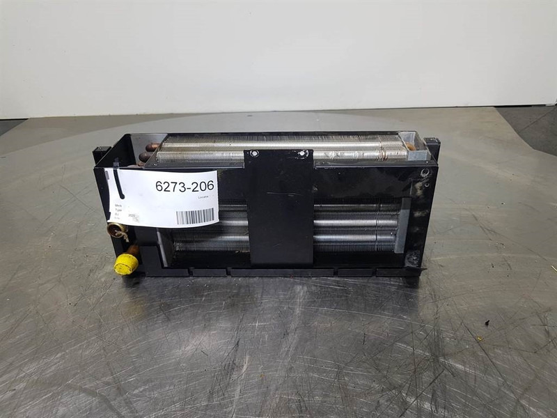 Atlas AR65-Avrora 151-AT1-0001-AR65-Airco condenser - Frame/ Châssis pour Engins de chantier: photos 1 Atlas AR65-Avrora 151-AT1-0001-AR65-Airco condenser - Frame/ Châssis pour Engins de chantier: photos 1