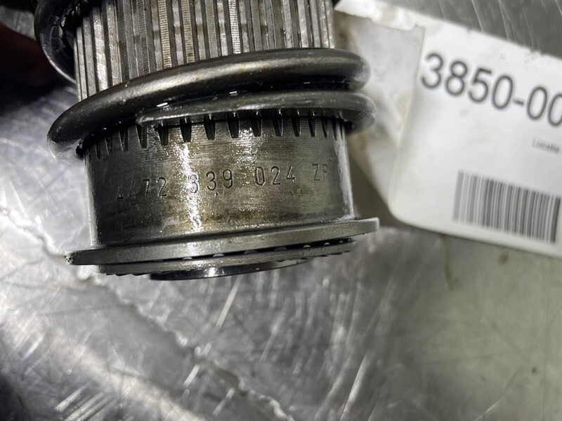 Atlas AR65-ZF AP-R725-4472339024-Differential parts - Essieu et pièces pour Engins de chantier: photos 3 Atlas AR65-ZF AP-R725-4472339024-Differential parts - Essieu et pièces pour Engins de chantier: photos 3