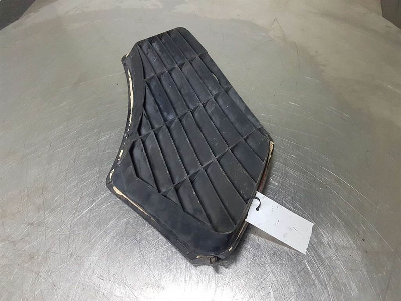 Atlas AR70 - Engine hood/Motorhaube/Luchtrooster - Frame/ Châssis pour Engins de chantier: photos 5 Atlas AR70 - Engine hood/Motorhaube/Luchtrooster - Frame/ Châssis pour Engins de chantier: photos 5