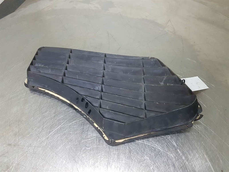 Atlas AR70 - Engine hood/Motorhaube/Luchtrooster - Frame/ Châssis pour Engins de chantier: photos 4 Atlas AR70 - Engine hood/Motorhaube/Luchtrooster - Frame/ Châssis pour Engins de chantier: photos 4