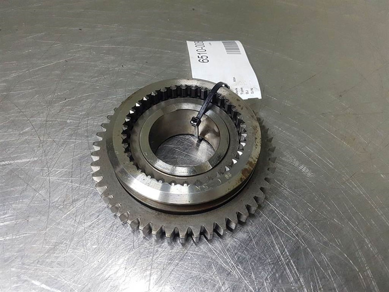 Atlas -Spicer Dana 3571410901-Gears/Zahnrader/Tandwielen - Boîte de vitesse pour Engins de chantier: photos 4 Atlas -Spicer Dana 3571410901-Gears/Zahnrader/Tandwielen - Boîte de vitesse pour Engins de chantier: photos 4