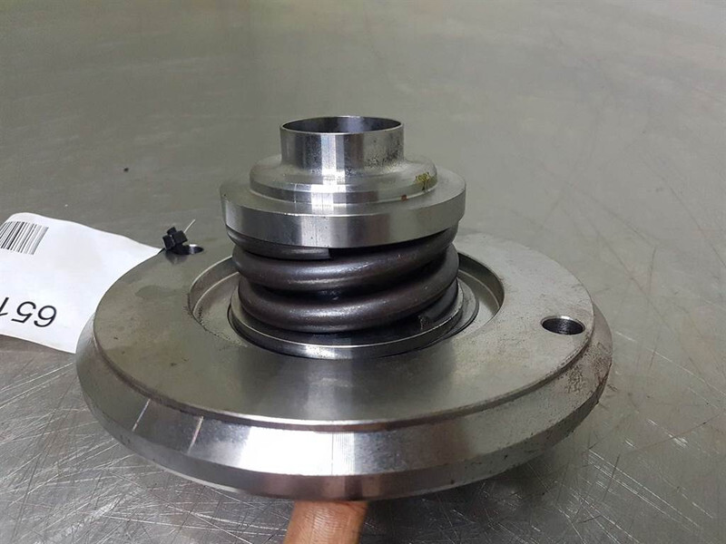 Atlas -Spicer Dana-Transmission parts/Getriebe teile - Boîte de vitesse pour Engins de chantier: photos 4 Atlas -Spicer Dana-Transmission parts/Getriebe teile - Boîte de vitesse pour Engins de chantier: photos 4