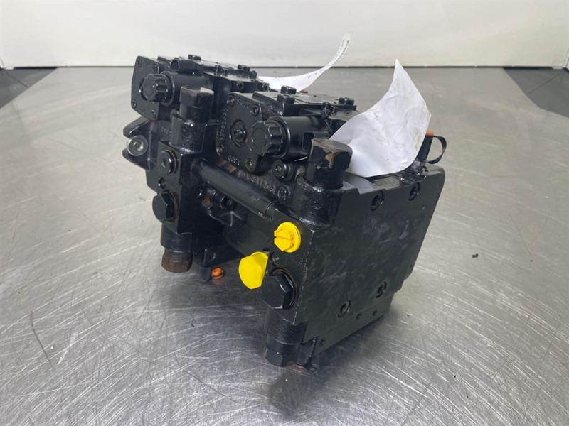 Bomag -Rexroth A10VG28EP4D1/10L-Drive pump/Fahrpumpe - Hydraulique pour Engins de chantier: photos 2 Bomag -Rexroth A10VG28EP4D1/10L-Drive pump/Fahrpumpe - Hydraulique pour Engins de chantier: photos 2