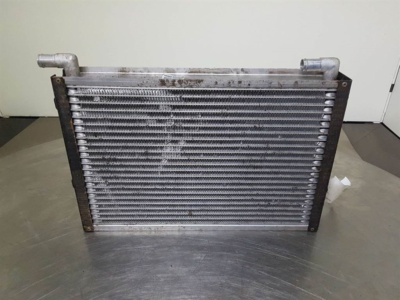 Case 621D-Denso MNY70266501B2C-Cooler/Kühler/Koeler - Moteur pour Engins de chantier: photos 1 Case 621D-Denso MNY70266501B2C-Cooler/Kühler/Koeler - Moteur pour Engins de chantier: photos 1
