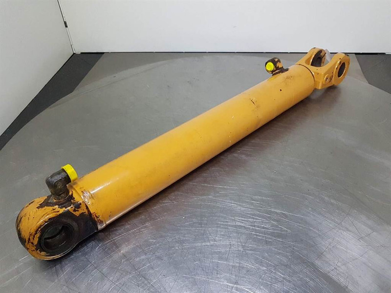 Case 621D - Lifting cylinder/Hubzylinder/Hefcilinder - Hydraulique pour Engins de chantier: photos 2 Case 621D - Lifting cylinder/Hubzylinder/Hefcilinder - Hydraulique pour Engins de chantier: photos 2