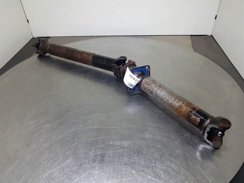 Case 621D - Propshaft/Gelenkwelle/Cardanas - Essieu et pièces pour Engins de chantier: photos 2 Case 621D - Propshaft/Gelenkwelle/Cardanas - Essieu et pièces pour Engins de chantier: photos 2