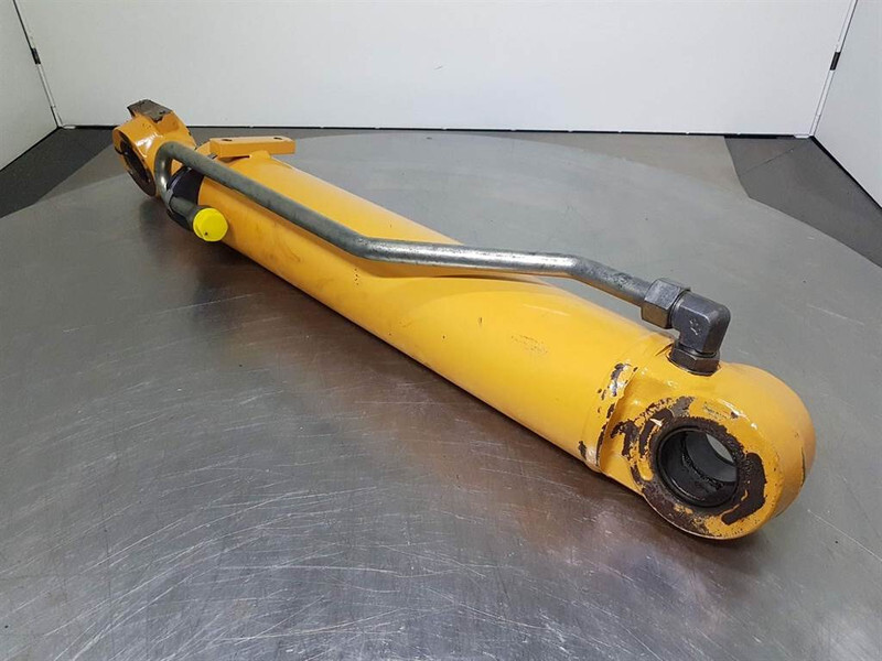 Case 621D - Tilt cylinder/Kippzylinder/Nijgcilinder - Hydraulique pour Engins de chantier: photos 2 Case 621D - Tilt cylinder/Kippzylinder/Nijgcilinder - Hydraulique pour Engins de chantier: photos 2