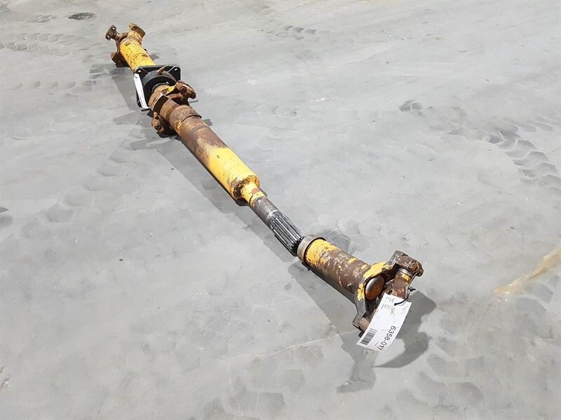 Case 921C - Propshaft/Gelenkwelle/Cardanas - Essieu et pièces pour Engins de chantier: photos 4 Case 921C - Propshaft/Gelenkwelle/Cardanas - Essieu et pièces pour Engins de chantier: photos 4