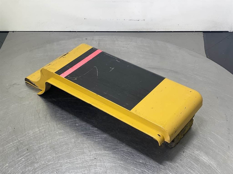 Cat 924G - Engine hood/Motorhaube/Motorkap - Frame/ Châssis pour Engins de chantier: photos 1 Cat 924G - Engine hood/Motorhaube/Motorkap - Frame/ Châssis pour Engins de chantier: photos 1