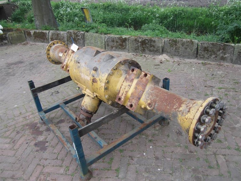 Cat - Axle/Achse/As - Essieu et pièces pour Engins de chantier: photos 2 Cat - Axle/Achse/As - Essieu et pièces pour Engins de chantier: photos 2