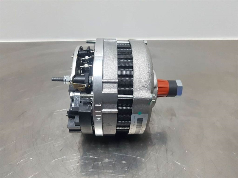Deutz 1011-14V 60A-Alternator/Lichtmaschine/Dynamo - Moteur pour Engins de chantier: photos 3 Deutz 1011-14V 60A-Alternator/Lichtmaschine/Dynamo - Moteur pour Engins de chantier: photos 3