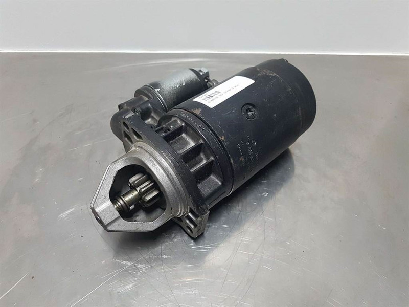 Deutz BF4L913-12V 9T 3,1KW-Starter/Anlasser/Startmotor - Moteur pour Engins de chantier: photos 1 Deutz BF4L913-12V 9T 3,1KW-Starter/Anlasser/Startmotor - Moteur pour Engins de chantier: photos 1