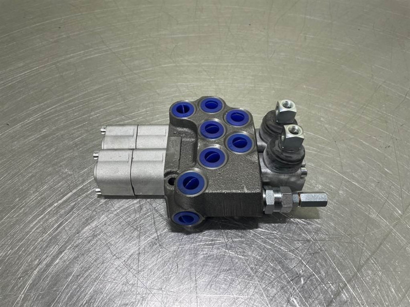Dinoil D06DE2BACDZ180160-Valve/Ventile/Ventiel - Hydraulique pour Engins de chantier: photos 2 Dinoil D06DE2BACDZ180160-Valve/Ventile/Ventiel - Hydraulique pour Engins de chantier: photos 2