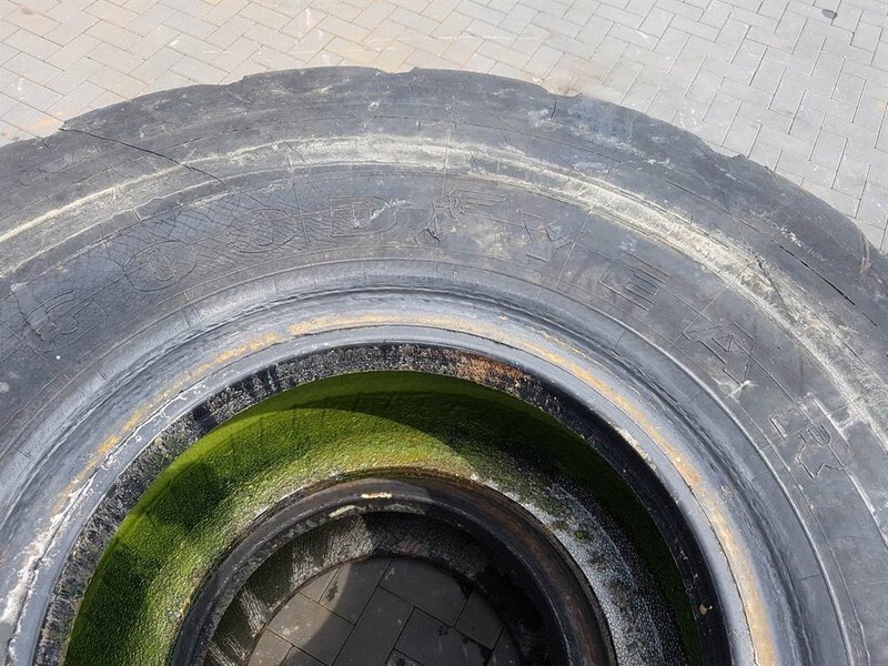 Goodyear 23.5-25 - Tyre/Reifen/Band - Pneu pour Engins de chantier: photos 3 Goodyear 23.5-25 - Tyre/Reifen/Band - Pneu pour Engins de chantier: photos 3