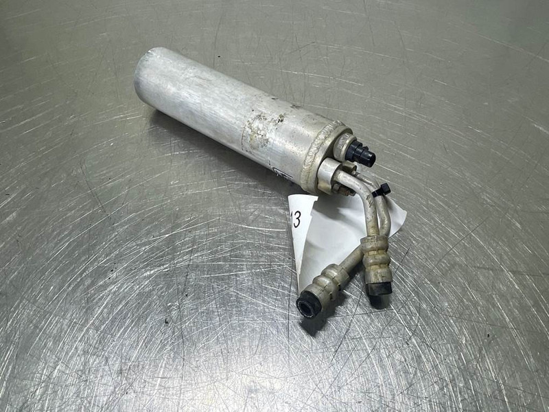 Hyundai HL757-7A-11N6-90060 / A4W00615 / ASRN60D-M5-Drier - Frame/ Châssis pour Engins de chantier: photos 4 Hyundai HL757-7A-11N6-90060 / A4W00615 / ASRN60D-M5-Drier - Frame/ Châssis pour Engins de chantier: photos 4