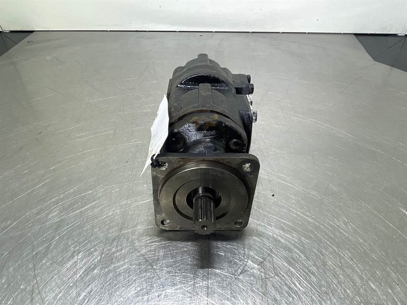 Hyundai HL757-7A-31LD-00300-146209-Main pump - Hydraulique pour Engins de chantier: photos 3 Hyundai HL757-7A-31LD-00300-146209-Main pump - Hydraulique pour Engins de chantier: photos 3